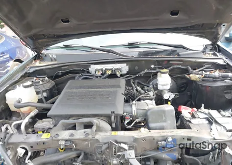 2011 Ford Escape Limited z USA, uszkodzony, nr VIN 1FMCU0EG3BKC02633